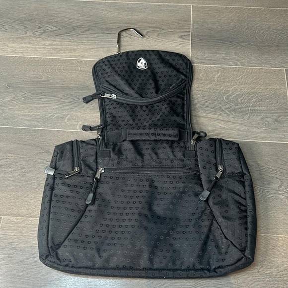 HEYS Ecotex Toiletry Black Travel Bag Unisex - Picture 9 of 17